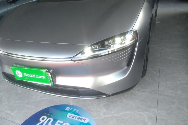 Used Hima Luxeed S7 2024 Max Rear-Drive Long-Range Intelligent Driving Version Left Front Headlight
