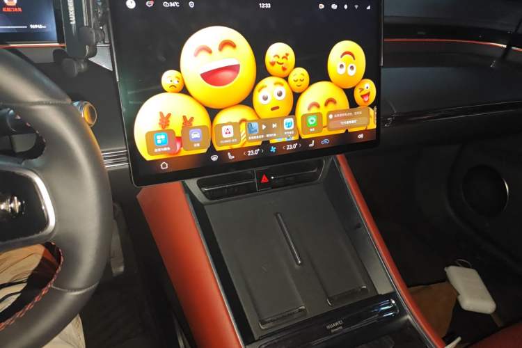 Used Hima Luxeed S7 2024 Max Rear-Drive Long-Range Intelligent Driving Version Audio And AC Panel