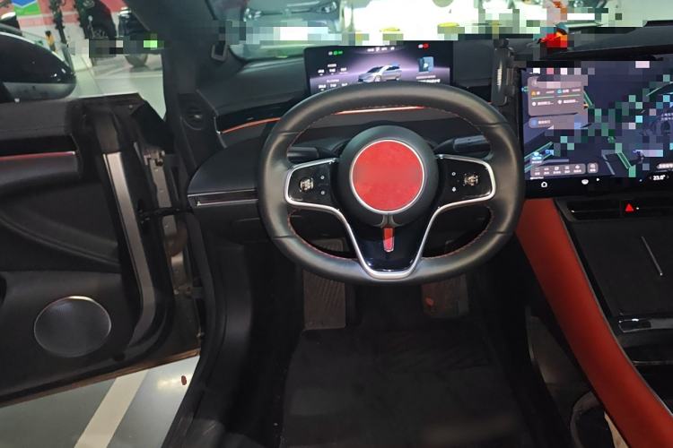 Used Hima Luxeed S7 2024 Max Rear-Drive Long-Range Intelligent Driving Version Steering Wheel