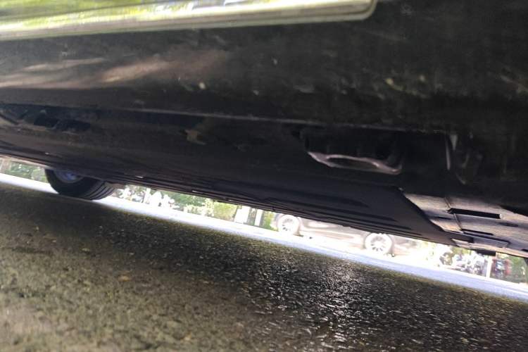 Used Hima Luxeed S7 2024 Max Chassis Front Right