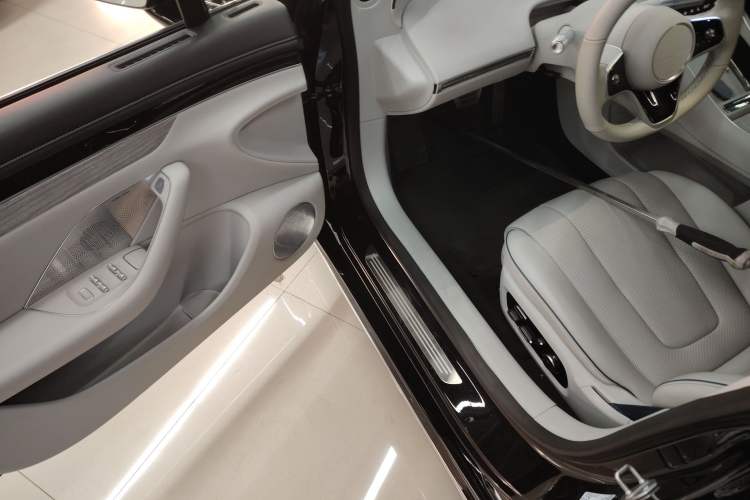 Used Hima Luxeed S7 2024 Max+ Rear-Drive Ultra-Range Intelligent Driving Edition Driver Seat