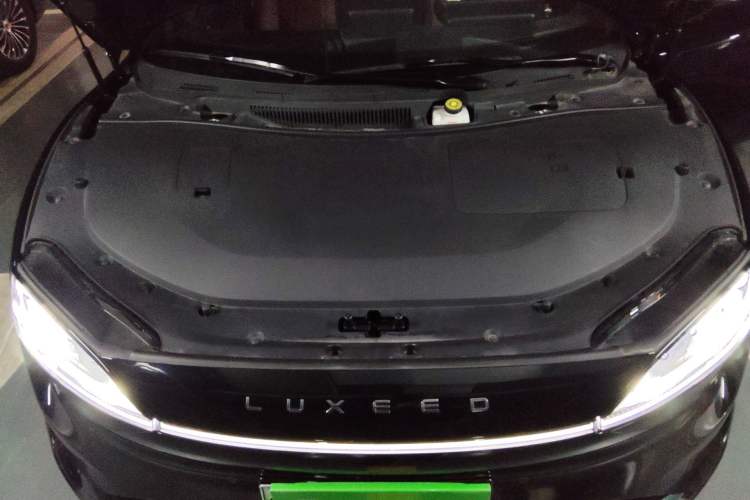 Used Hima Luxeed S7 2024 Max RS Four-Wheel-Drive Performance Edition Engine Bay