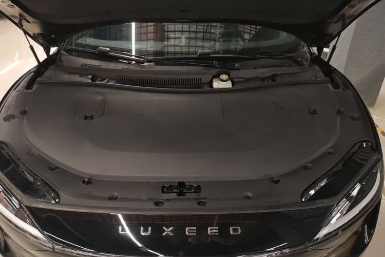 Used Hima Luxeed S7 2024 Max+ Rear-Drive Ultra-Range Intelligent Driving Edition Engine Bay
