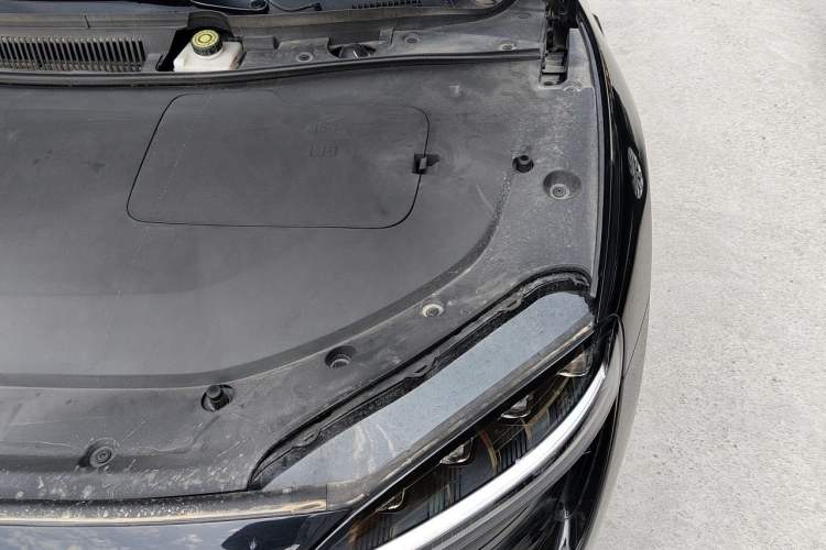 Used Hima Luxeed S7 2024 Pro Model Engine Bay Left