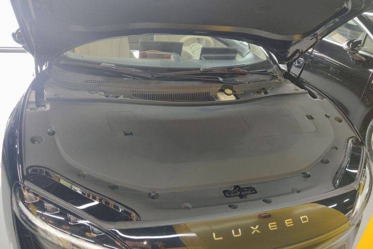 Used Hima Luxeed S7 2024 Max+ Rear-Drive Ultra-Range Intelligent Driving Edition Engine Bay