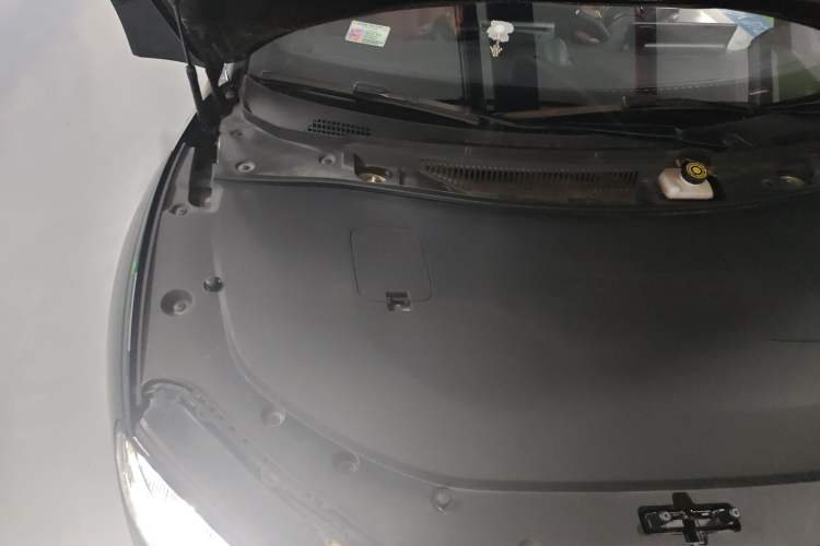 Used Hima Luxeed S7 2024 Max RS Four-Wheel-Drive Performance Edition Engine Bay Right