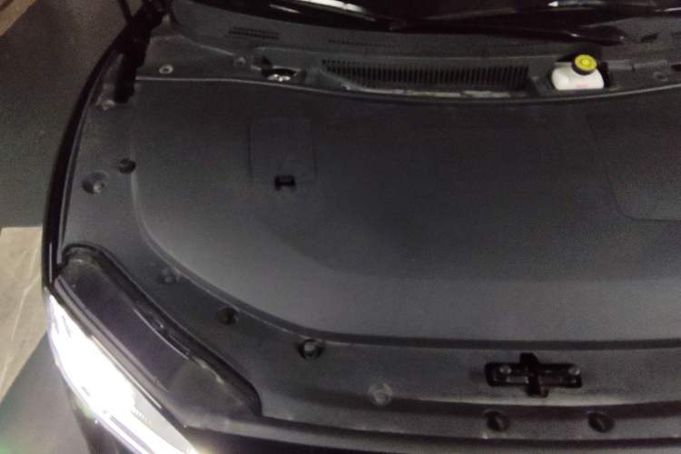 Used Hima Luxeed S7 2024 Max RS Four-Wheel-Drive Performance Edition Engine Bay Right