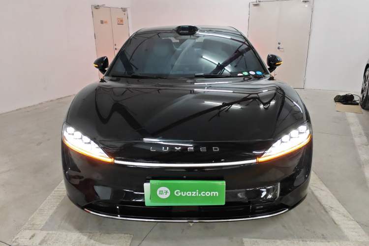 Used Hima Luxeed S7 2024 Max Front