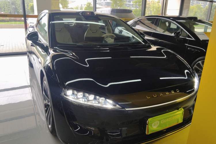 Used Hima Luxeed S7 2024 Max+ Rear-Drive Ultra-Range Intelligent Driving Edition Front