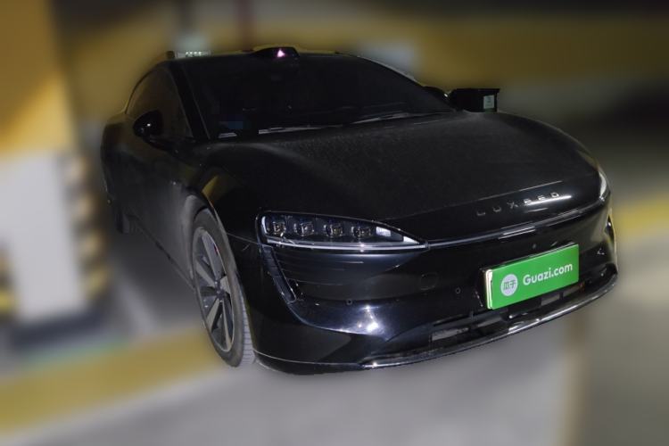 Used Hima Luxeed S7 2024 Max RS Four-Wheel-Drive Performance Edition Front Right 45 Deg