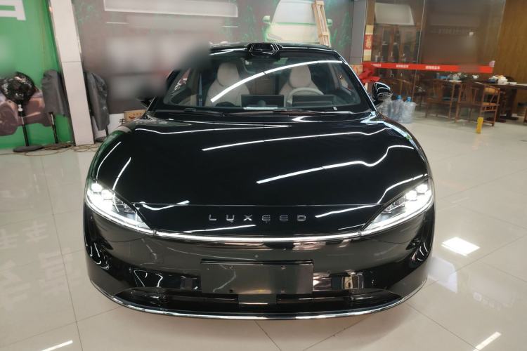 Used Hima Luxeed S7 2024 Max+ Rear-Drive Ultra-Range Intelligent Driving Edition Front