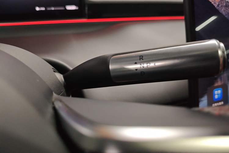 Used Hima Luxeed S7 2024 Max+ Rear-Drive Ultra-Range Intelligent Driving Edition Gear Lever