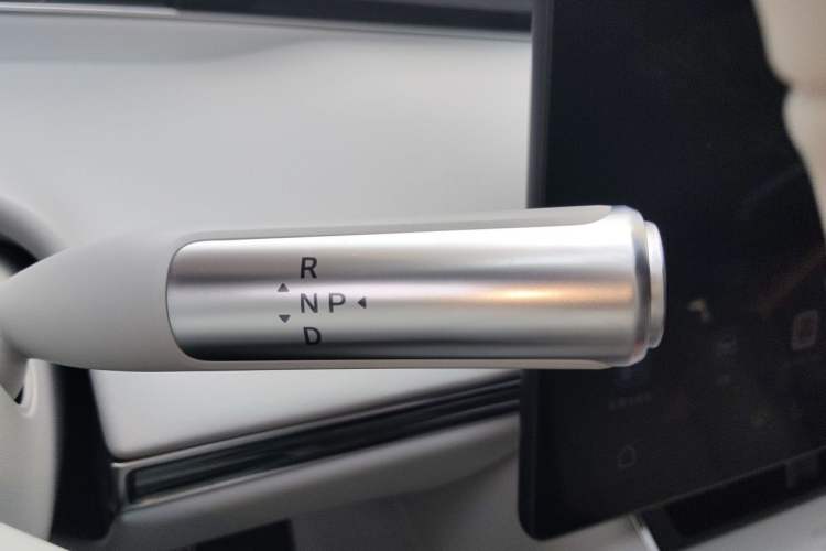 Used Hima Luxeed S7 2024 Pro Model Gear Lever