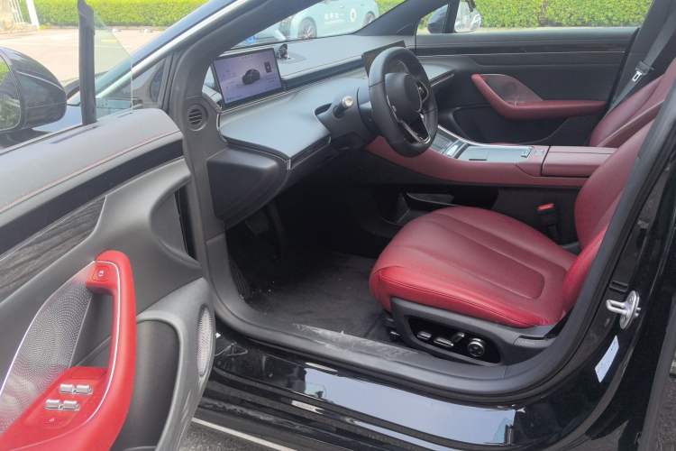 Used Hima Luxeed S7 2024 Pro Rear-Drive Long-Range Version Interior 1