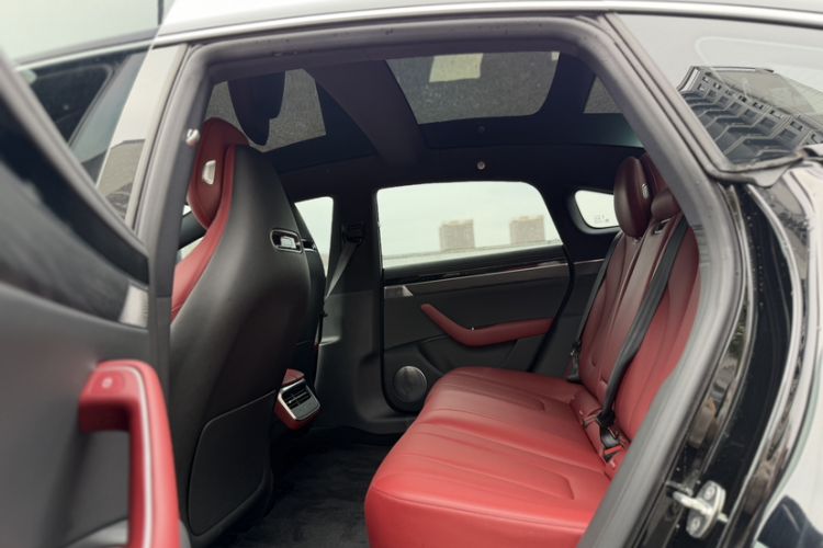 Used Hima Luxeed S7 2024 Max RS Interior 9