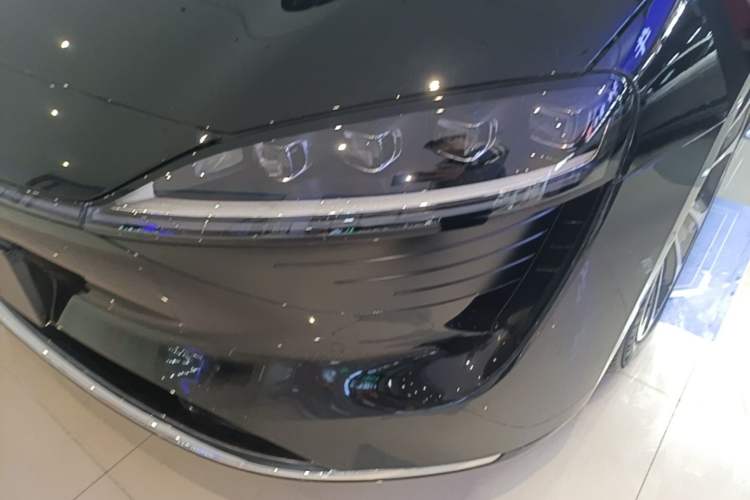 Used Hima Luxeed S7 2024 Pro Model Left Front Headlight