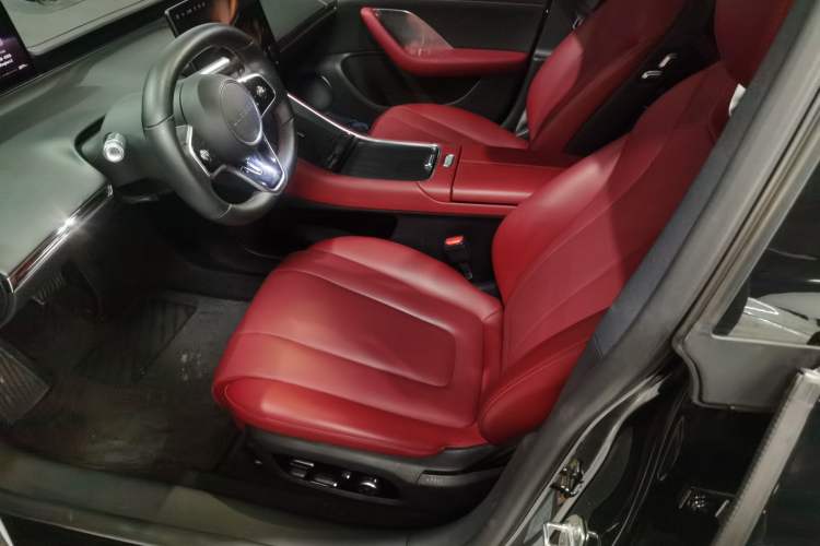 Used Hima Luxeed S7 2024 Max Left Front Seat