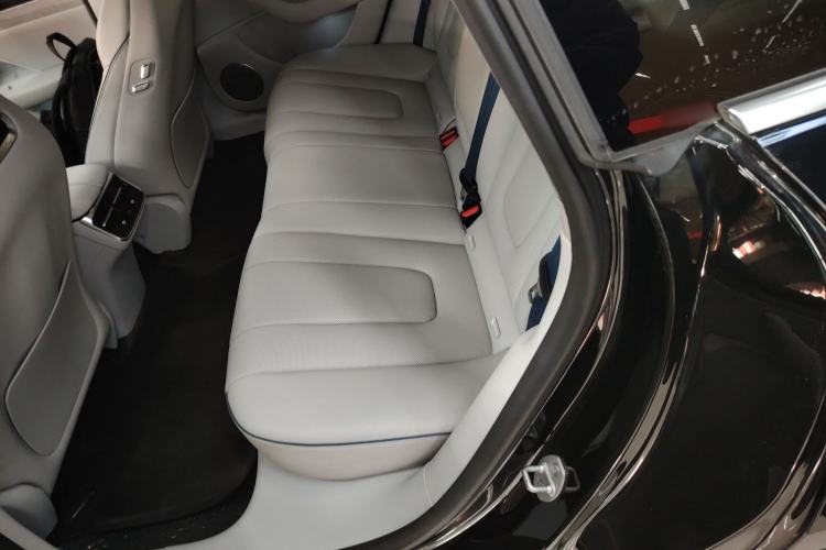 Used Hima Luxeed S7 2024 Max+ Rear-Drive Ultra-Range Intelligent Driving Edition Left Rear Seat