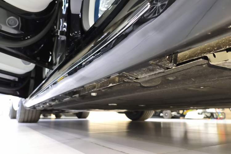 Used Hima Luxeed S7 2024 Pro Model Left Side Sill