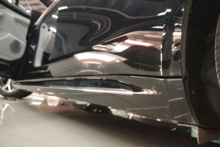 Used Hima Luxeed S7 2024 Max+ Rear-Drive Ultra-Range Intelligent Driving Edition Left Side Sill