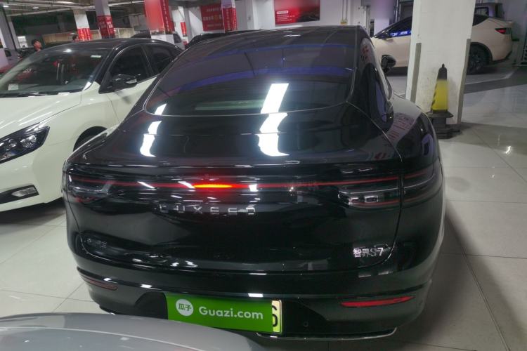 Used Hima Luxeed S7 2024 Max Rear