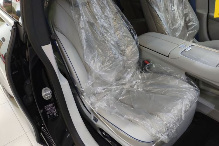 Used Hima Luxeed S7 2024 Pro Model Right Front Seat
