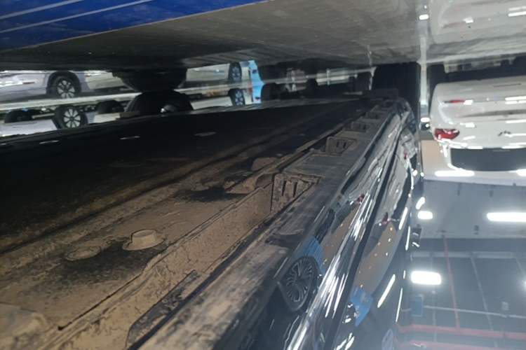 Used Hima Luxeed S7 2024 Pro Model Right Side Sill
