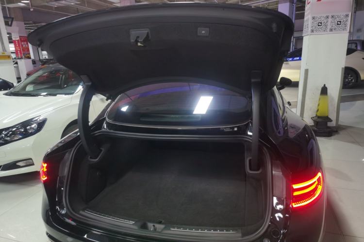 Used Hima Luxeed S7 2024 Max Trunk