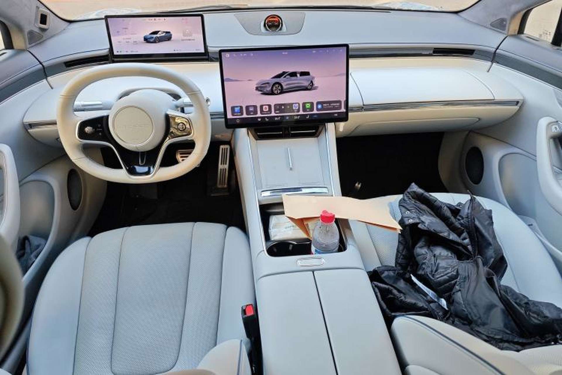 Used Hima Luxeed S7 2024 Max Rear-Drive Long-Range Intelligent Driving Version Center Console