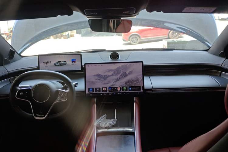 Used Hima Luxeed S7 2024 Max Rear-Drive Long-Range Intelligent Driving Version Center Console