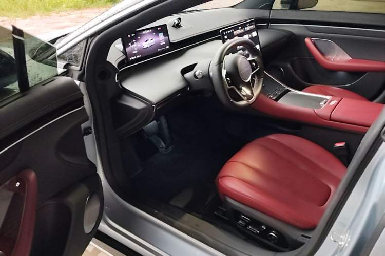 Used Hima Luxeed S7 2024 Max Rear-Drive Long-Range Intelligent Driving Version Driver Seat