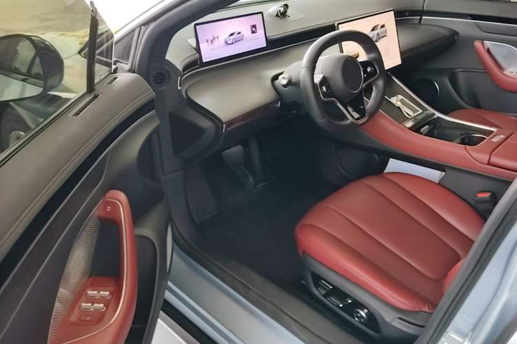 Used Hima Luxeed S7 2024 Max Rear-Drive Long-Range Intelligent Driving Version Driver Seat