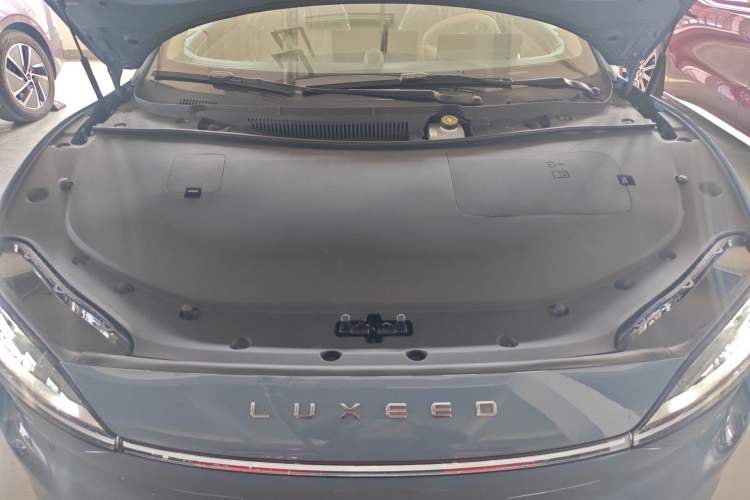 Used Hima Luxeed S7 2024 Pro Rear-Drive Long-Range Version Engine Bay