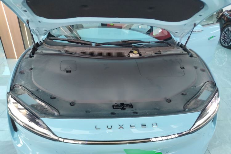 Used Hima Luxeed S7 2024 Ultra Four-Wheel Drive Flagship Edition Engine Bay