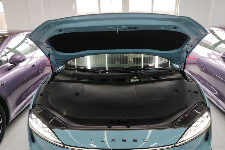 Used Hima Luxeed S7 2024 Ultra Four-Wheel Drive Flagship Edition Engine Bay