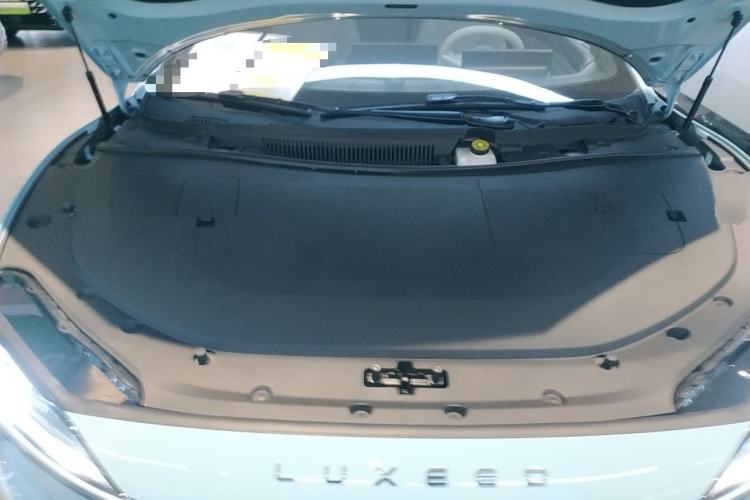 Used Hima Luxeed S7 2024 Ultra Four-Wheel Drive Flagship Edition Engine Bay