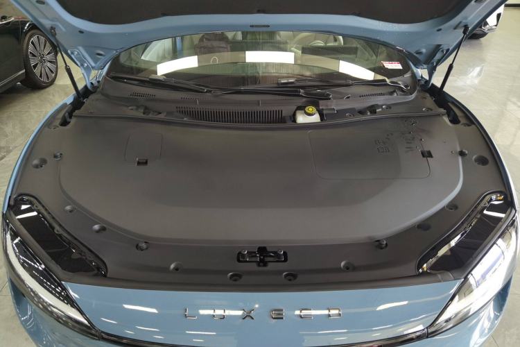 Used Hima Luxeed S7 2024 Pro Rear-Drive Long-Range Version Engine Bay