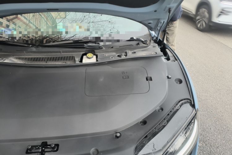 Used Hima Luxeed S7 2024 Pro Rear-Drive Long-Range Version Engine Bay Left