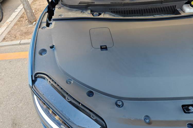 Used Hima Luxeed S7 2024 Max Rear-Drive Long-Range Intelligent Driving Version Engine Bay Right