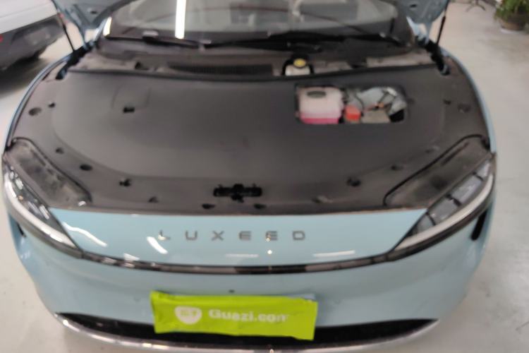 Used Hima Luxeed S7 2024 Ultra Four-Wheel Drive Flagship Edition Engine Bay