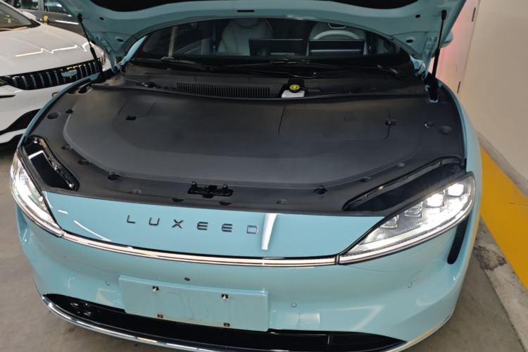 Used Hima Luxeed S7 2024 Max Engine Bay