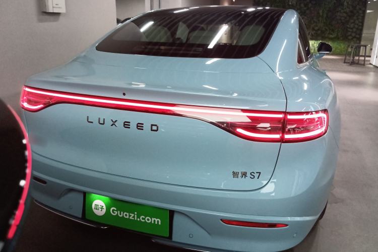 Used Hima Luxeed S7 2024 Ultra Four-Wheel Drive Flagship Edition Exterior 4