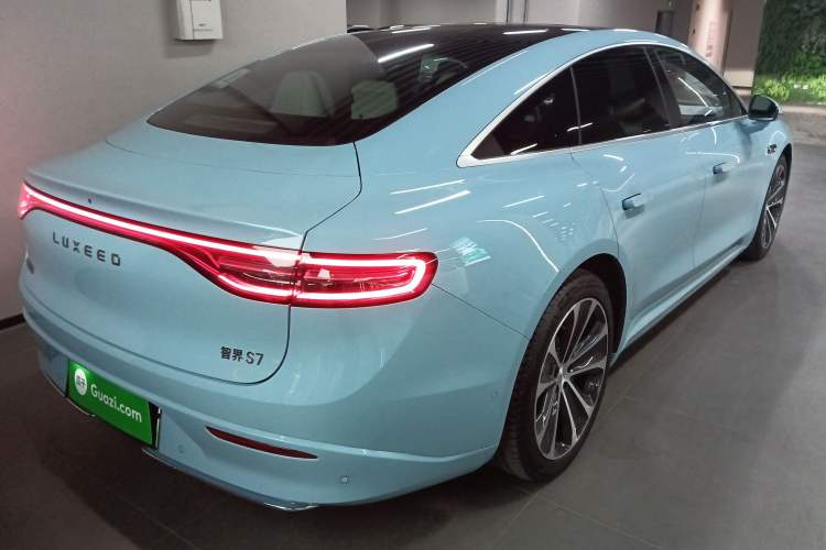Used Hima Luxeed S7 2024 Ultra Four-Wheel Drive Flagship Edition Exterior 5