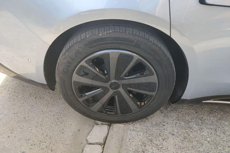 Used Hima Luxeed S7 2024 Max Rear-Drive Long-Range Intelligent Driving Version Exterior 5