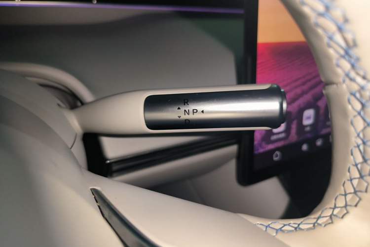 Used Hima Luxeed S7 2024 Max+ Rear-Drive Ultra-Range Intelligent Driving Edition Gear Lever