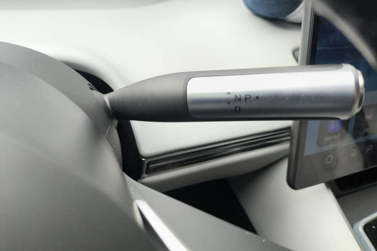 Used Hima Luxeed S7 2024 Max Rear-Drive Long-Range Intelligent Driving Version Gear Lever