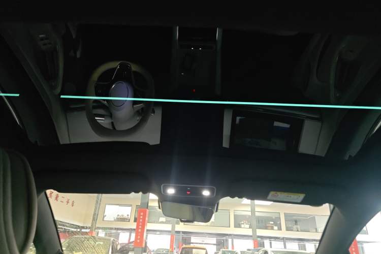 Used Hima Luxeed S7 2024 Pro Rear-Drive Long-Range Version Headliner