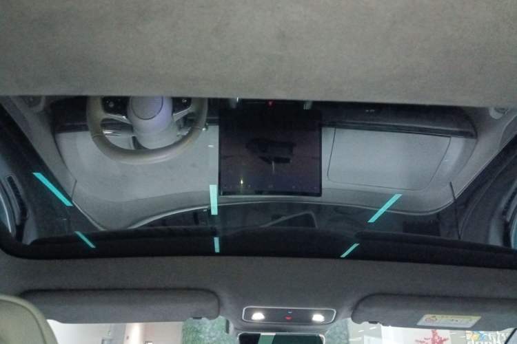 Used Hima Luxeed S7 2024 Ultra Four-Wheel Drive Flagship Edition Headliner