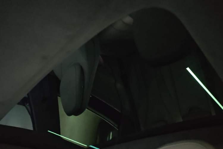 Used Hima Luxeed S7 2024 Max Headliner