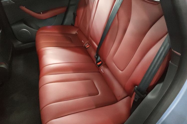 Used Hima Luxeed S7 2024 Max Interior 1